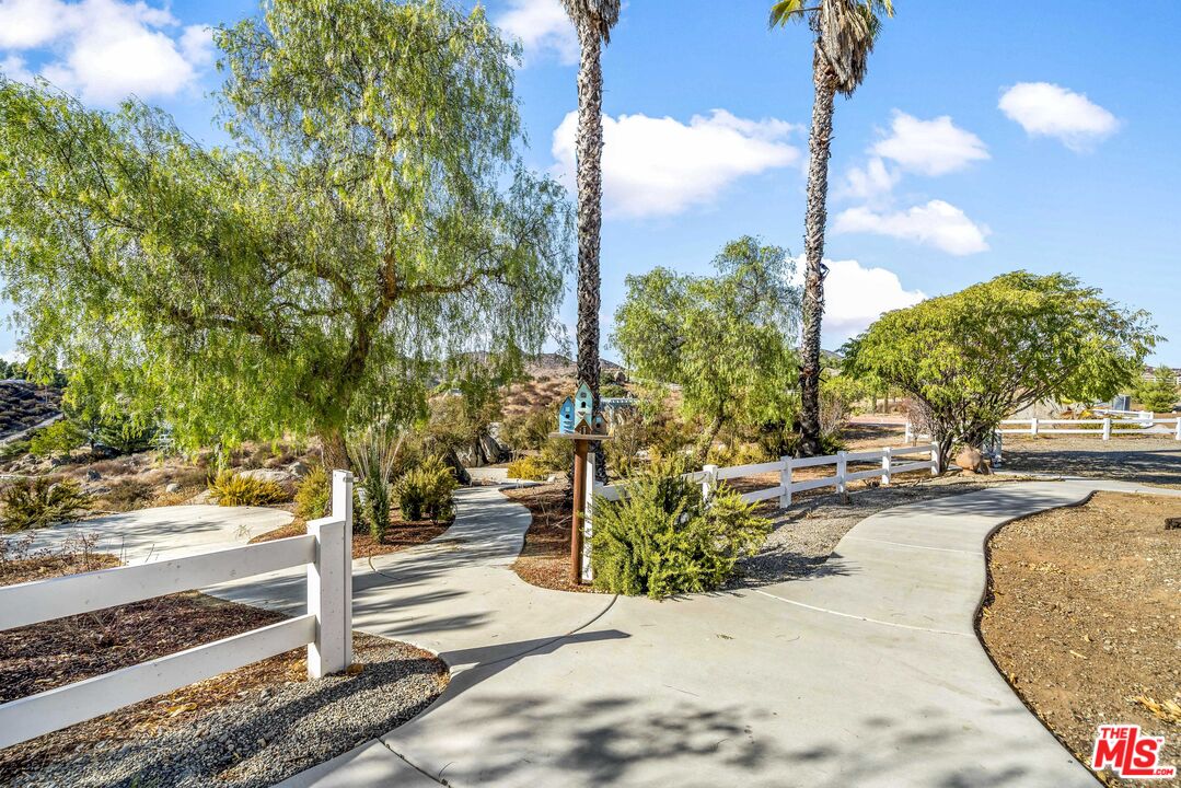 38675 Green Meadow Rd