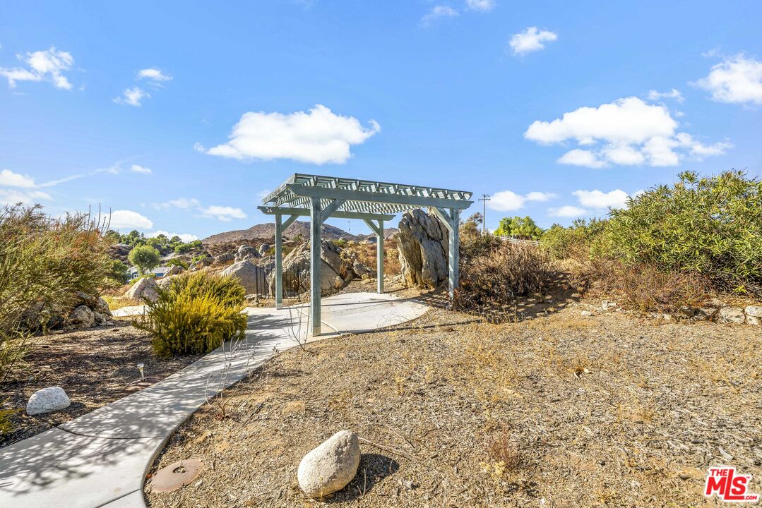 38675 Green Meadow Rd