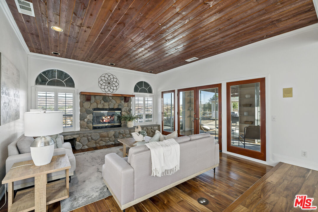 38675 Green Meadow Rd