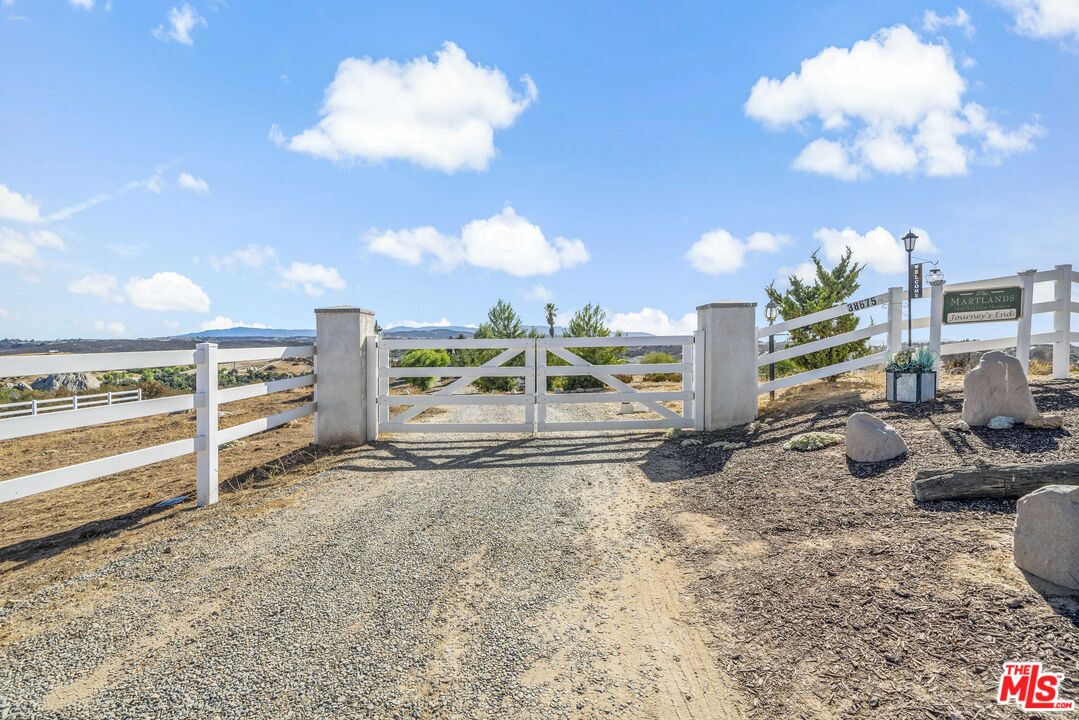 38675 Green Meadow Rd