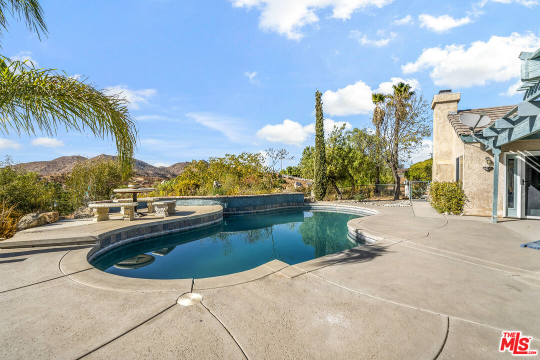 38675 Green Meadow Rd