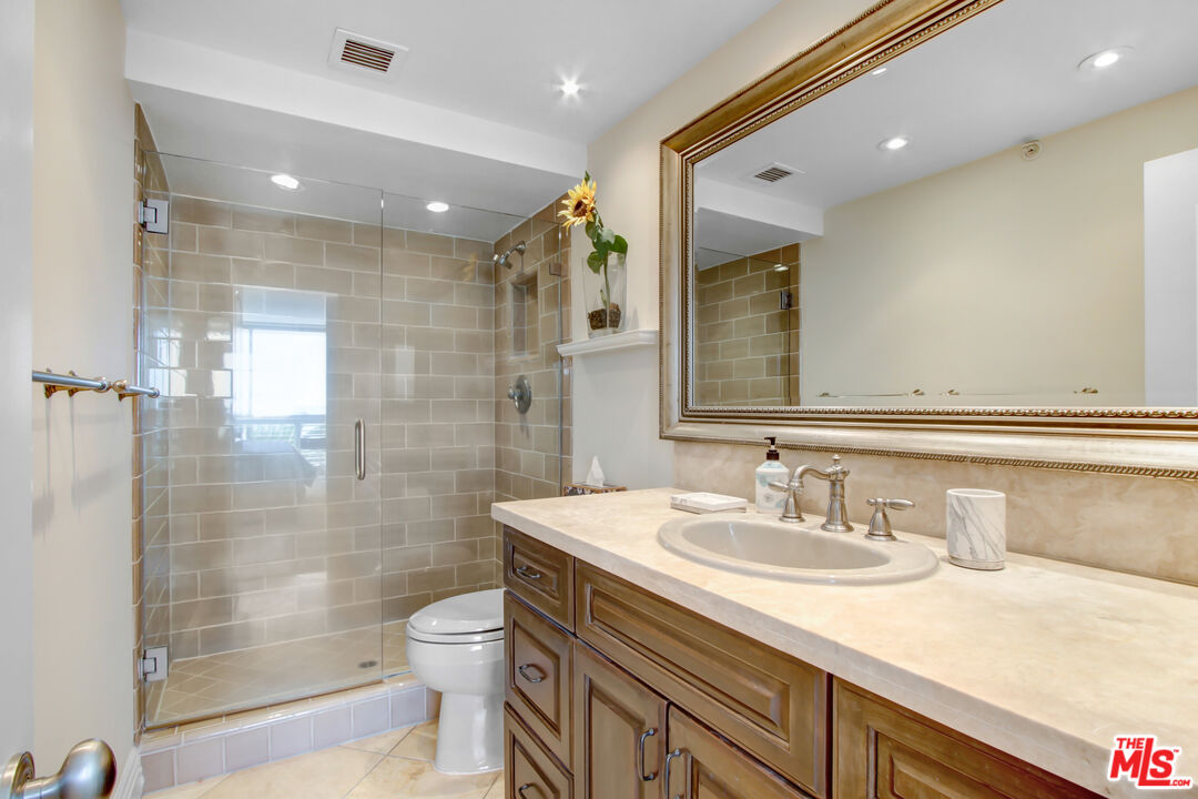 201 Ocean Ave Unit: 408P