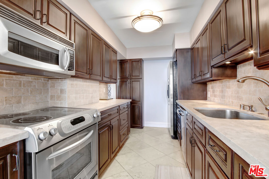 201 Ocean Ave Unit: 408P