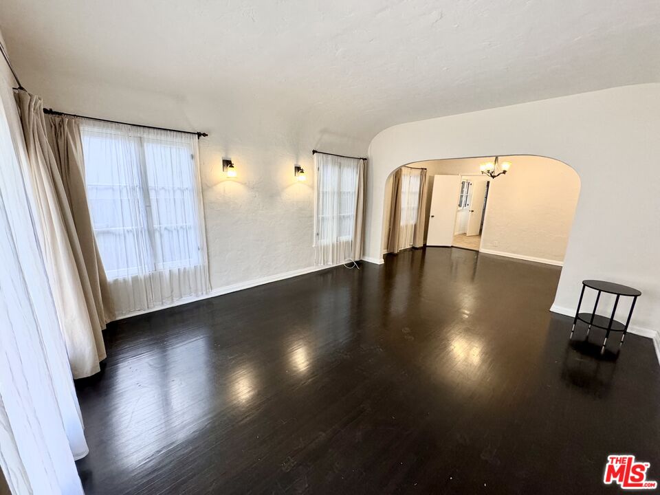 128 S Oakhurst Dr Unit: 1