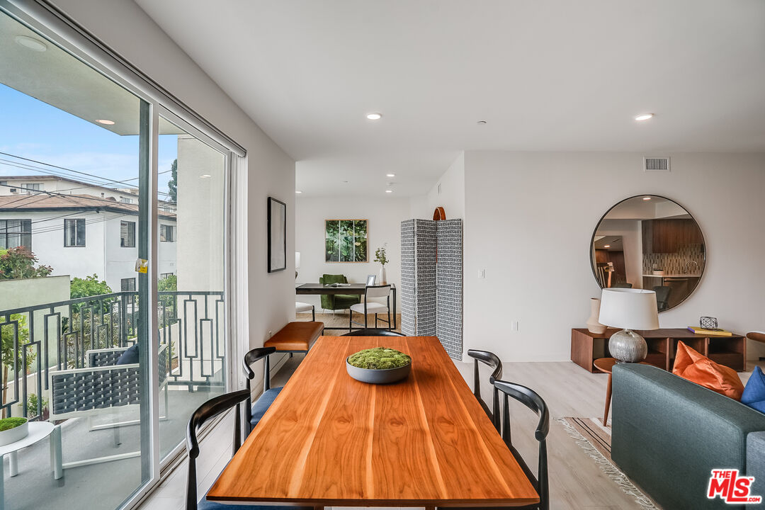 1021 S Shenandoah St Unit: 203