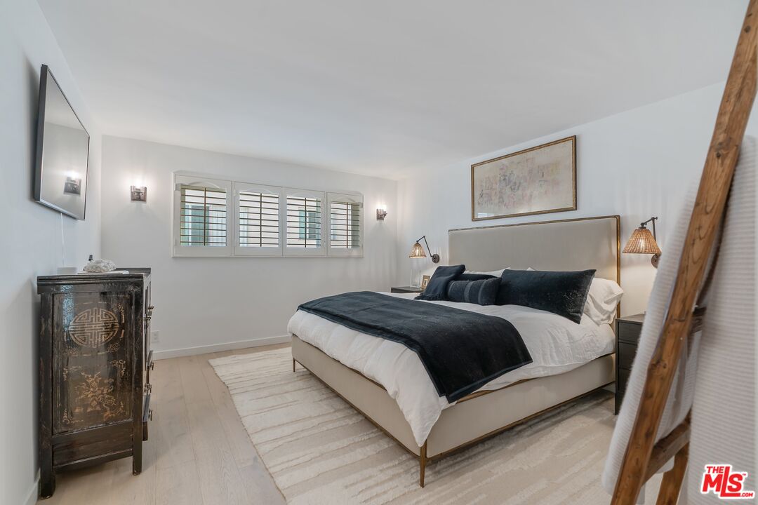 404 San Vicente Blvd Unit: 101