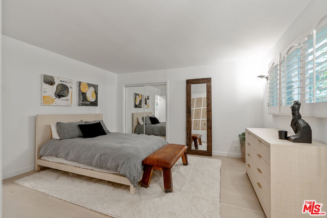 404 San Vicente Blvd Unit: 101