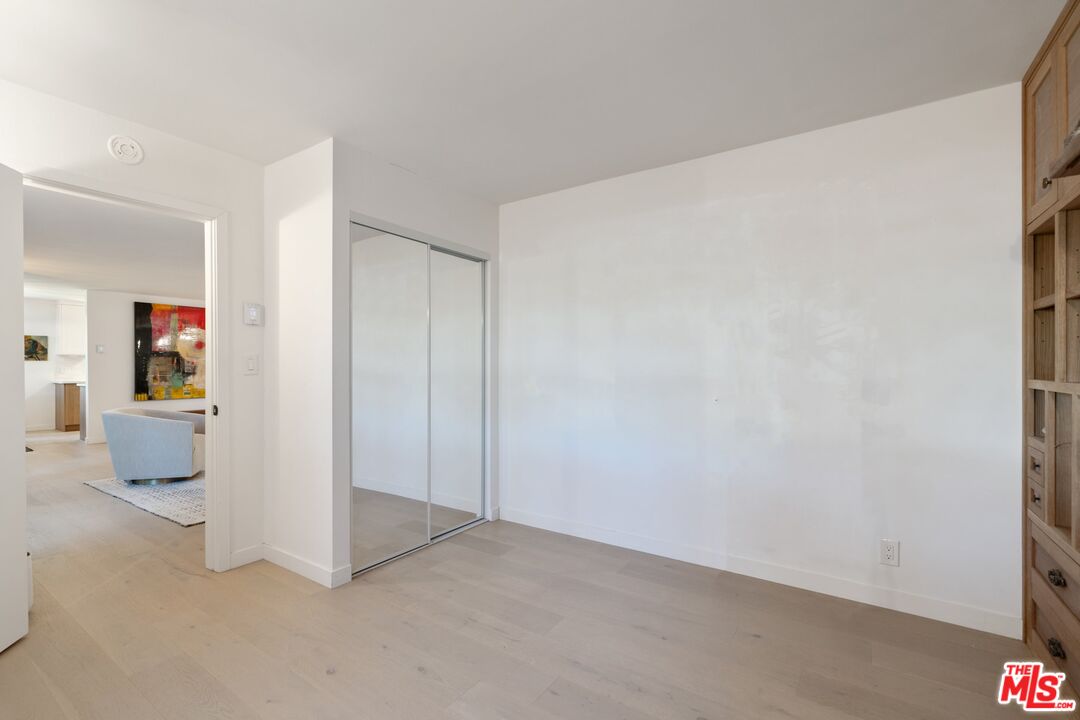 404 San Vicente Blvd Unit: 101