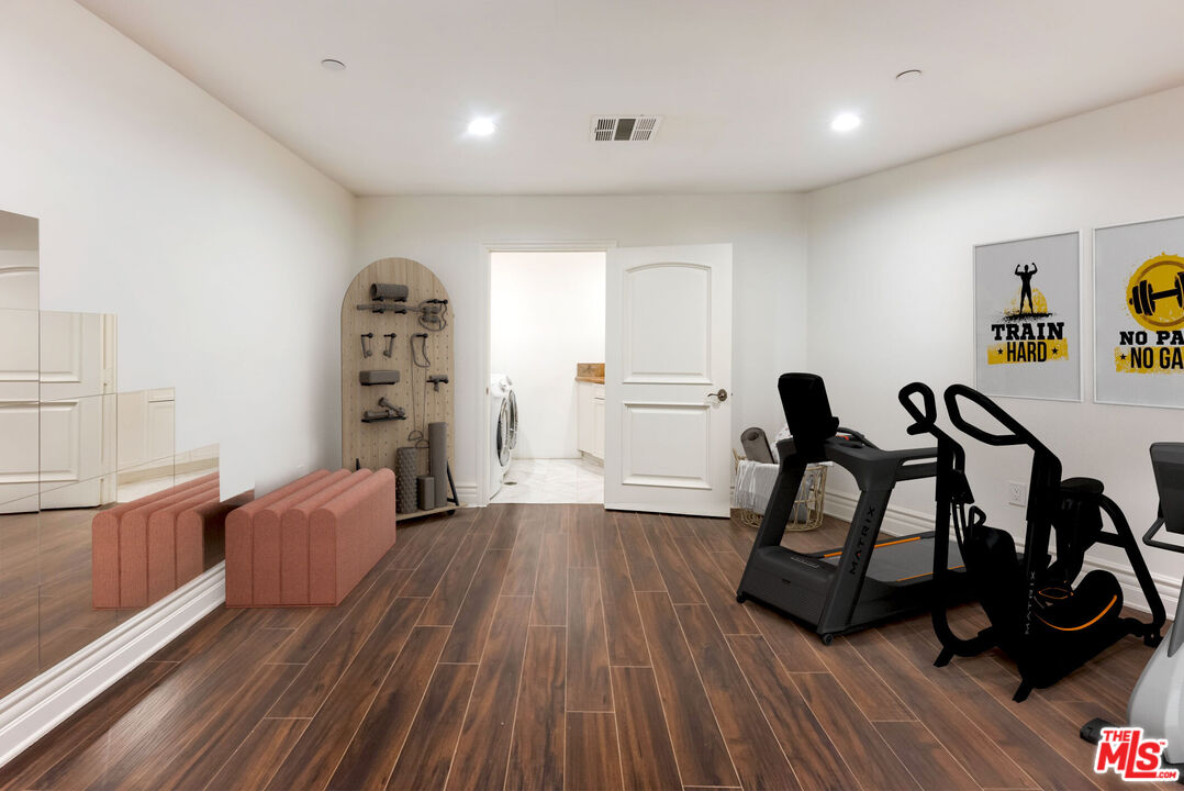 1127 Princeton St Unit: 102