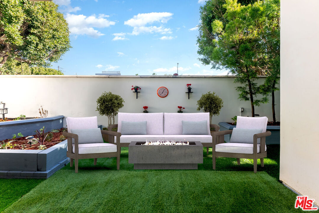 1127 Princeton St Unit: 102