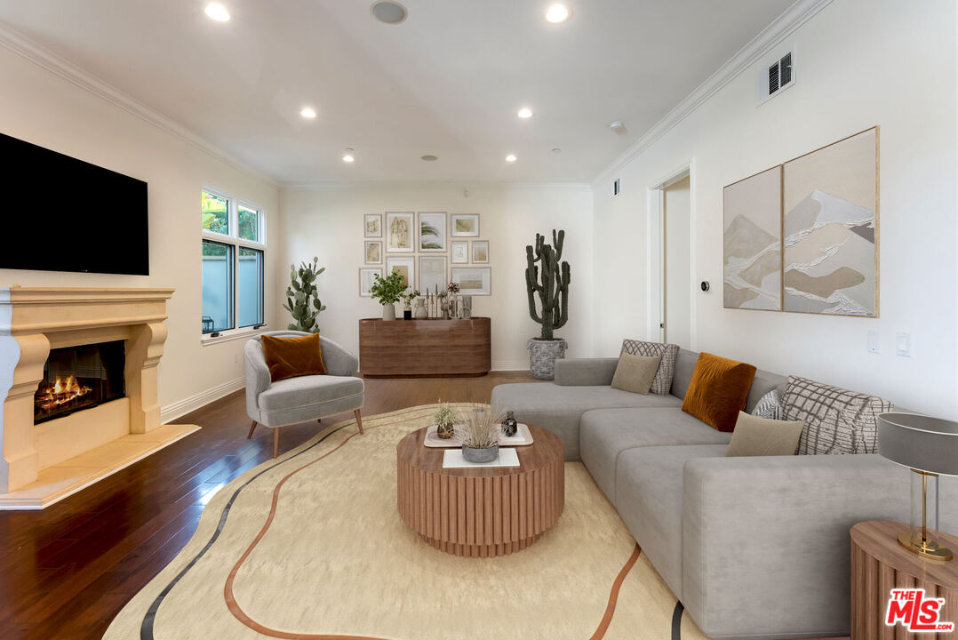 1127 Princeton St Unit: 102