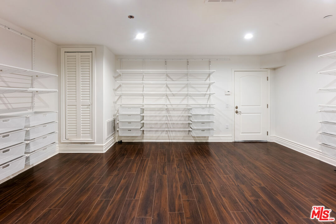 1127 Princeton St Unit: 102