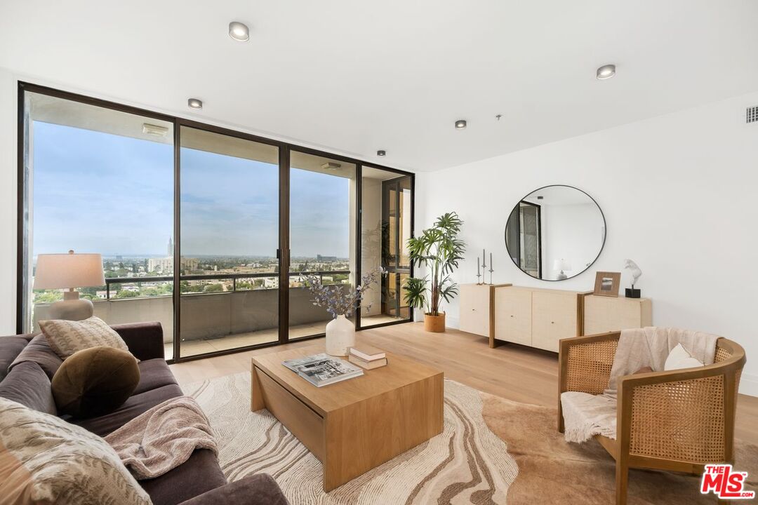 10660 Wilshire Blvd Unit: 1208