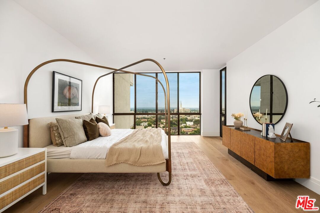 10660 Wilshire Blvd Unit: 1208