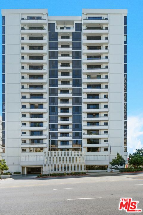 10660 Wilshire Blvd Unit: 1208