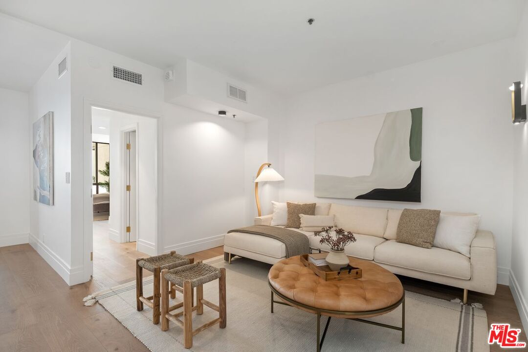 10660 Wilshire Blvd Unit: 1208