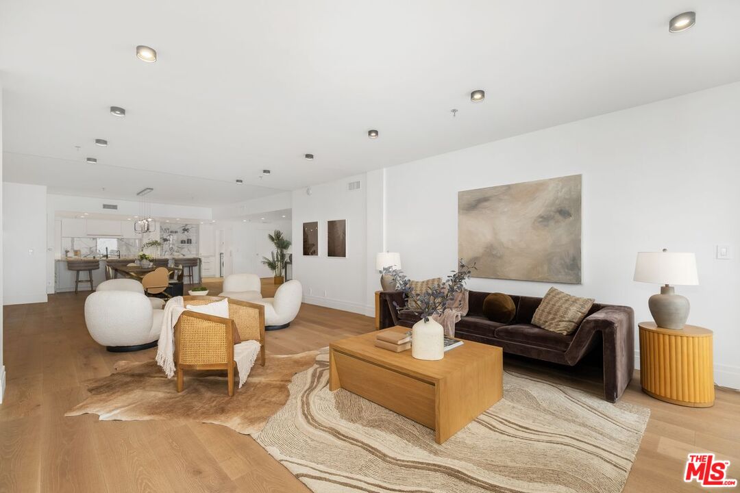 10660 Wilshire Blvd Unit: 1208