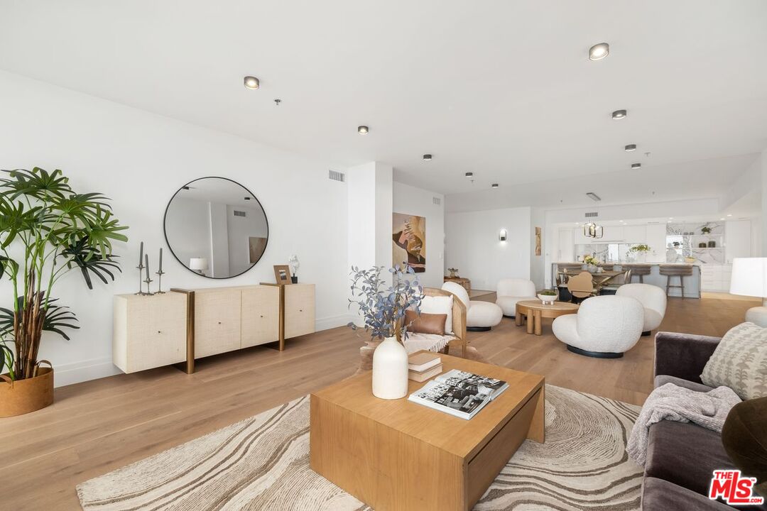 10660 Wilshire Blvd Unit: 1208