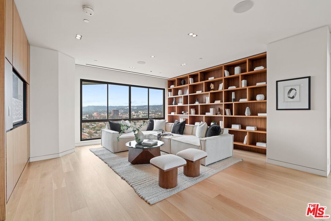 10490 Wilshire Blvd Unit: 2104