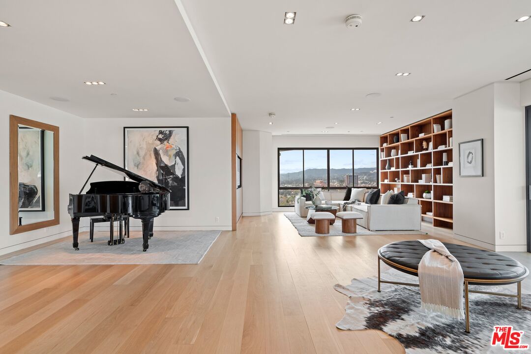 10490 Wilshire Blvd Unit: 2104