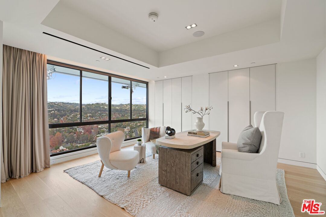 10490 Wilshire Blvd Unit: 2104