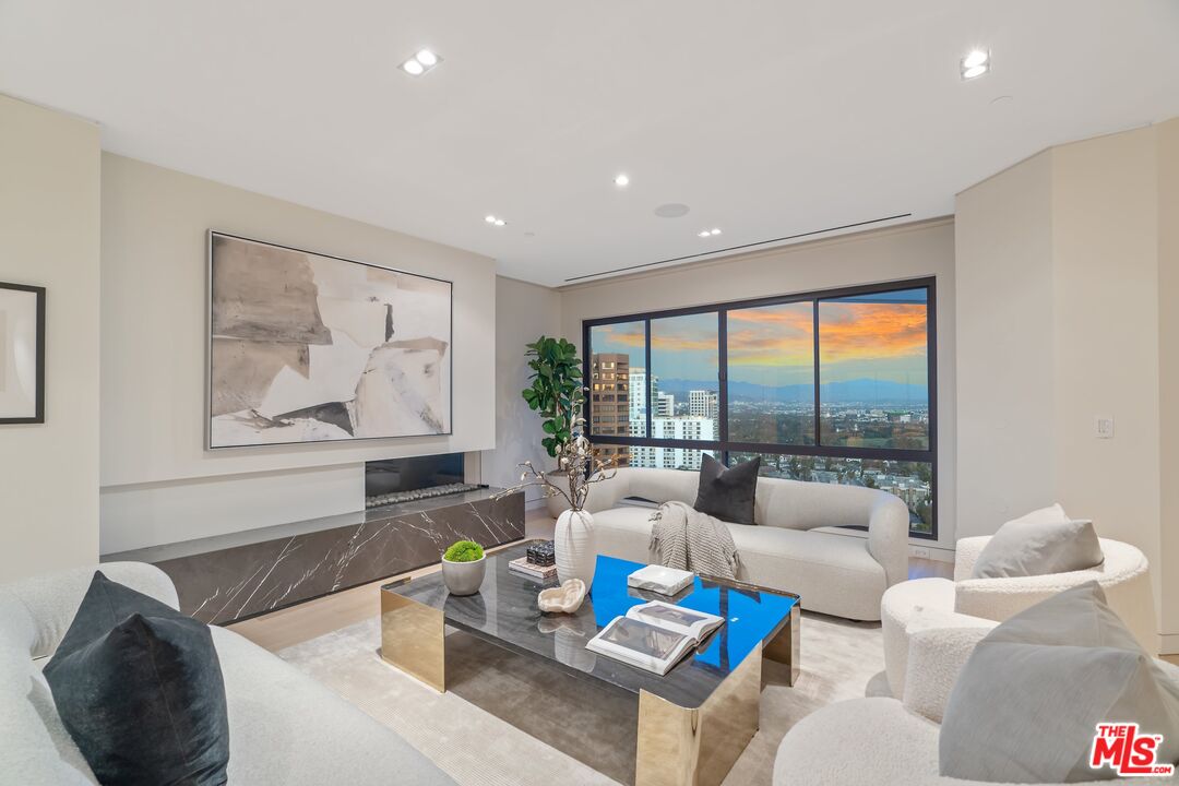 10490 Wilshire Blvd Unit: 2104