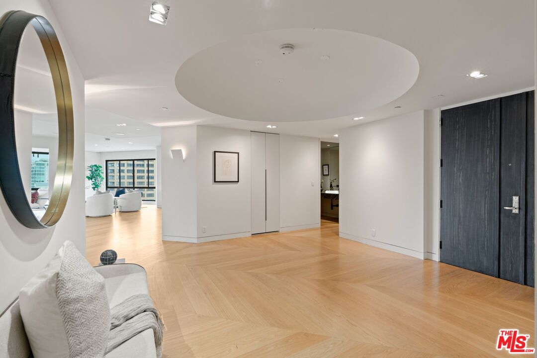 10490 Wilshire Blvd Unit: 2104