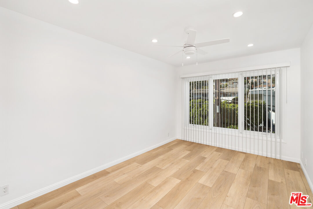 3407 Huxley St Unit: 32