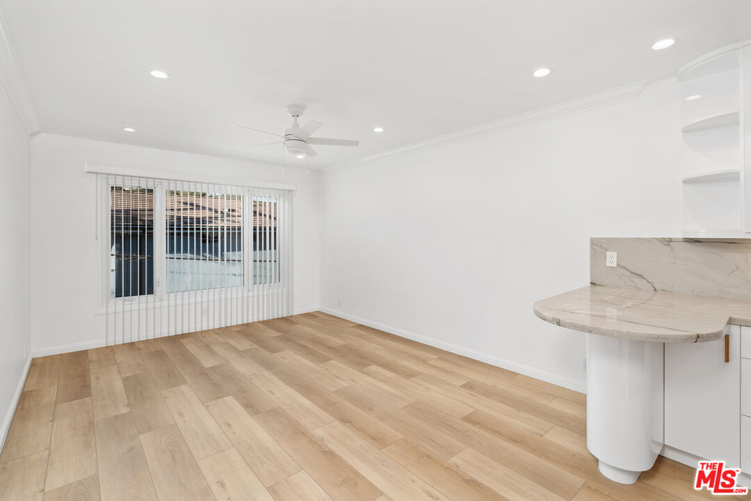 3407 Huxley St Unit: 32