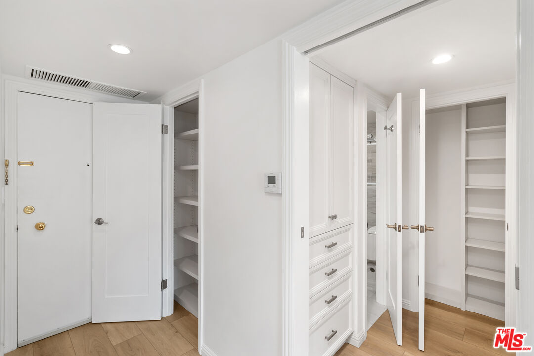 3407 Huxley St Unit: 32