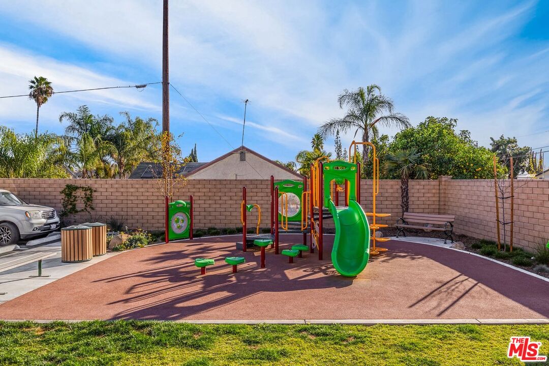 166 Bonita Ln