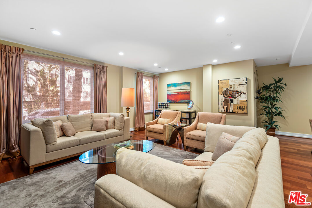 130 N Swall Dr Unit: 102