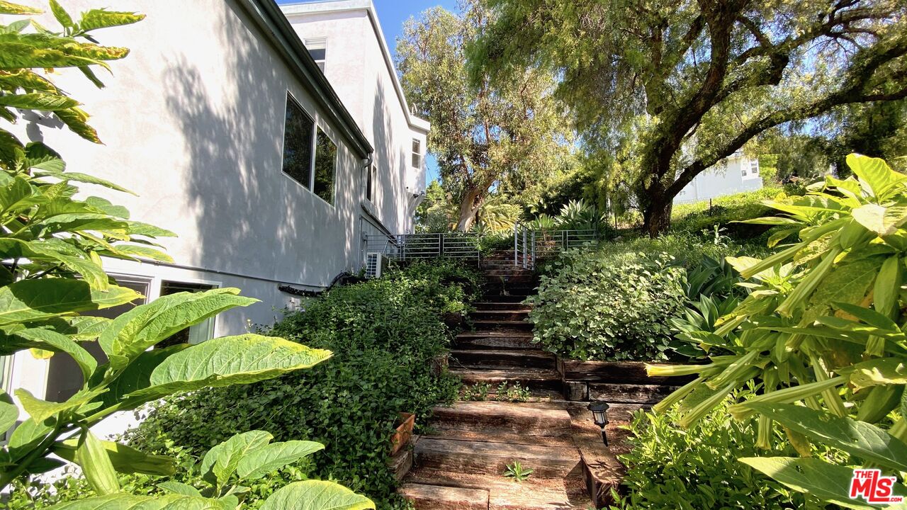 3642 Parrish Ave Unit: ADU