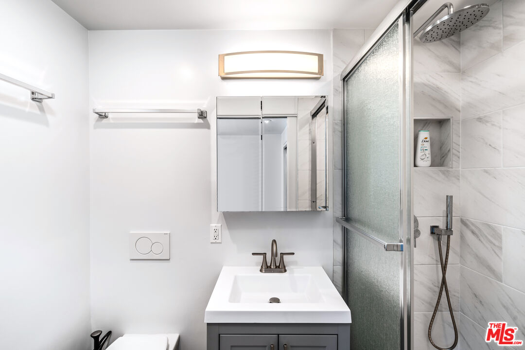 3642 Parrish Ave Unit: ADU