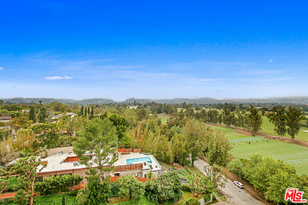 875 COMSTOCK AVE Unit: 10E