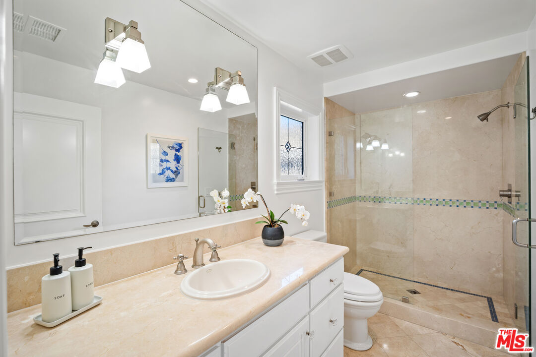 5518 Rincon Beach Park Dr