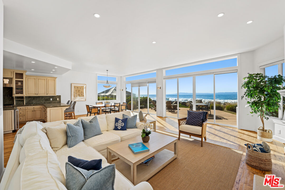 5518 Rincon Beach Park Dr