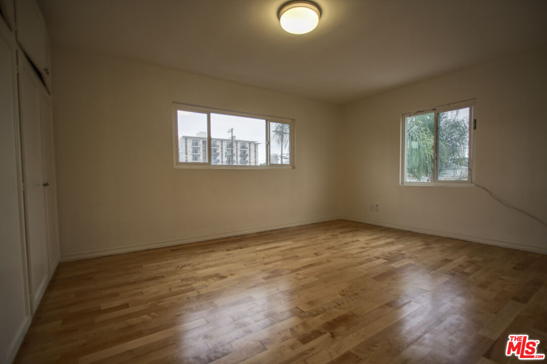 1428 S CRESCENT HEIGHTS BLVD Unit: 1428 1/2