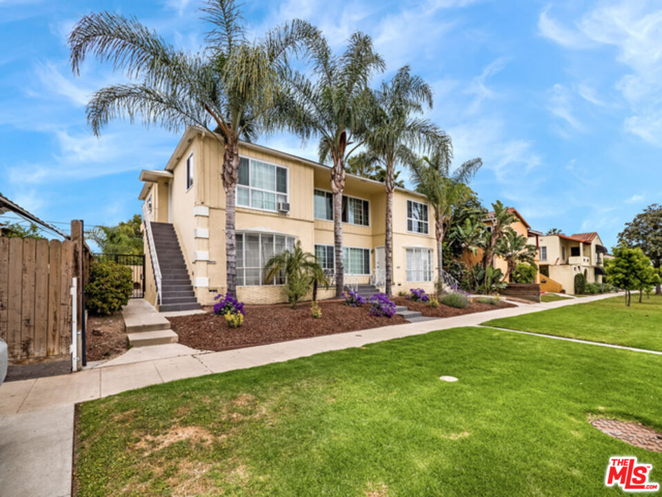 1428 S CRESCENT HEIGHTS BLVD Unit: 1428 1/2