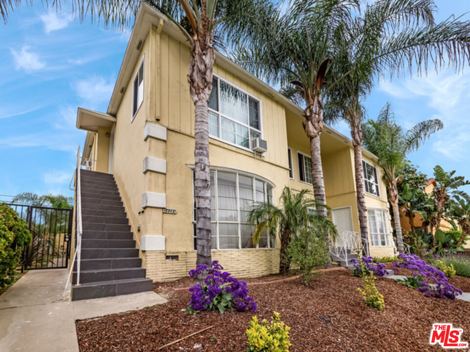 1428 S CRESCENT HEIGHTS BLVD Unit: 1428 1/2