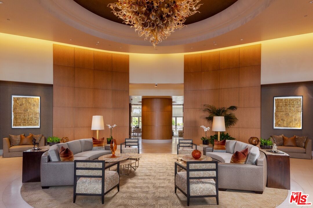 10776 Wilshire Blvd Unit: 2302