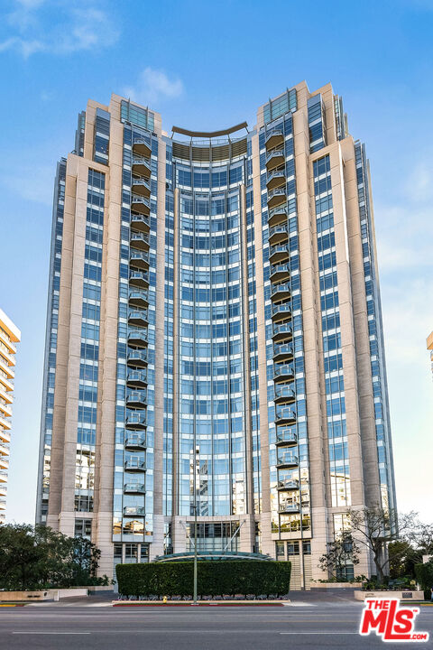 10776 Wilshire Blvd Unit: 2302