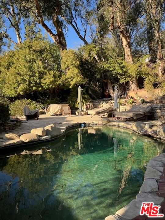 11909 Laurel Hills Rd