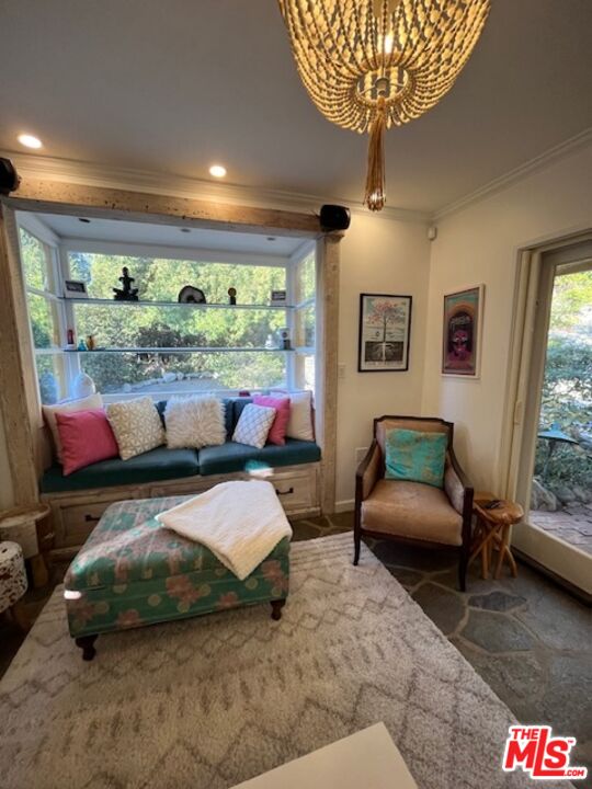 11909 Laurel Hills Rd