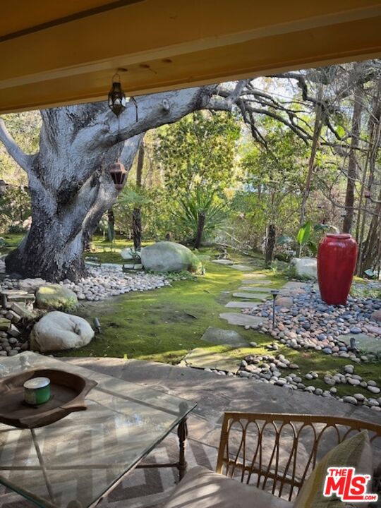 11909 Laurel Hills Rd