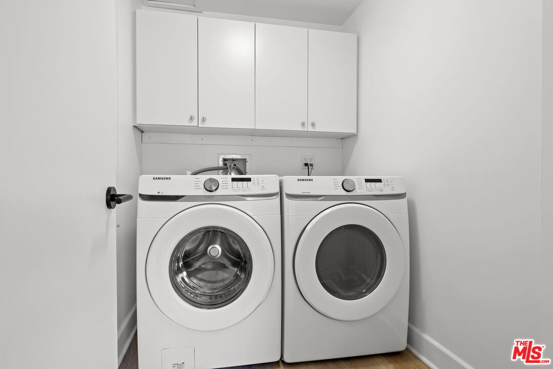 8833 Cynthia St Unit: 401 (PH)