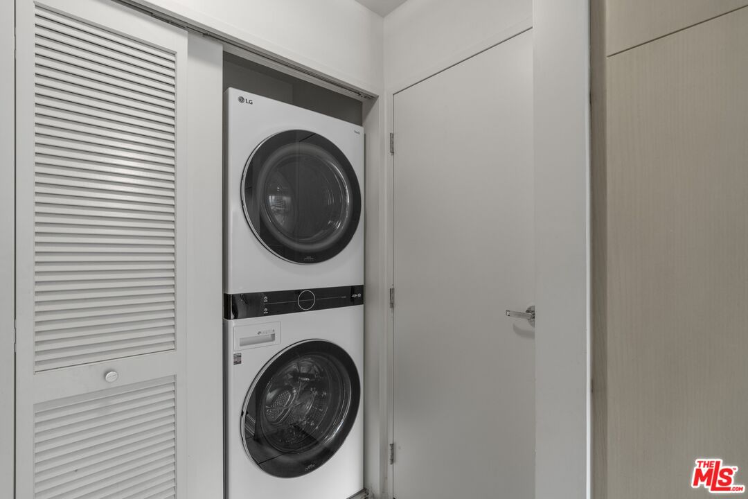 10430 Wilshire Blvd Unit: 1606