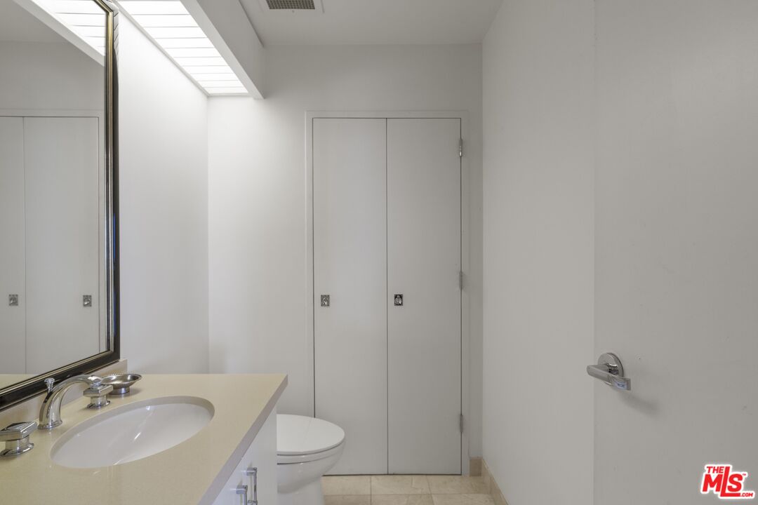 10430 Wilshire Blvd Unit: 1606