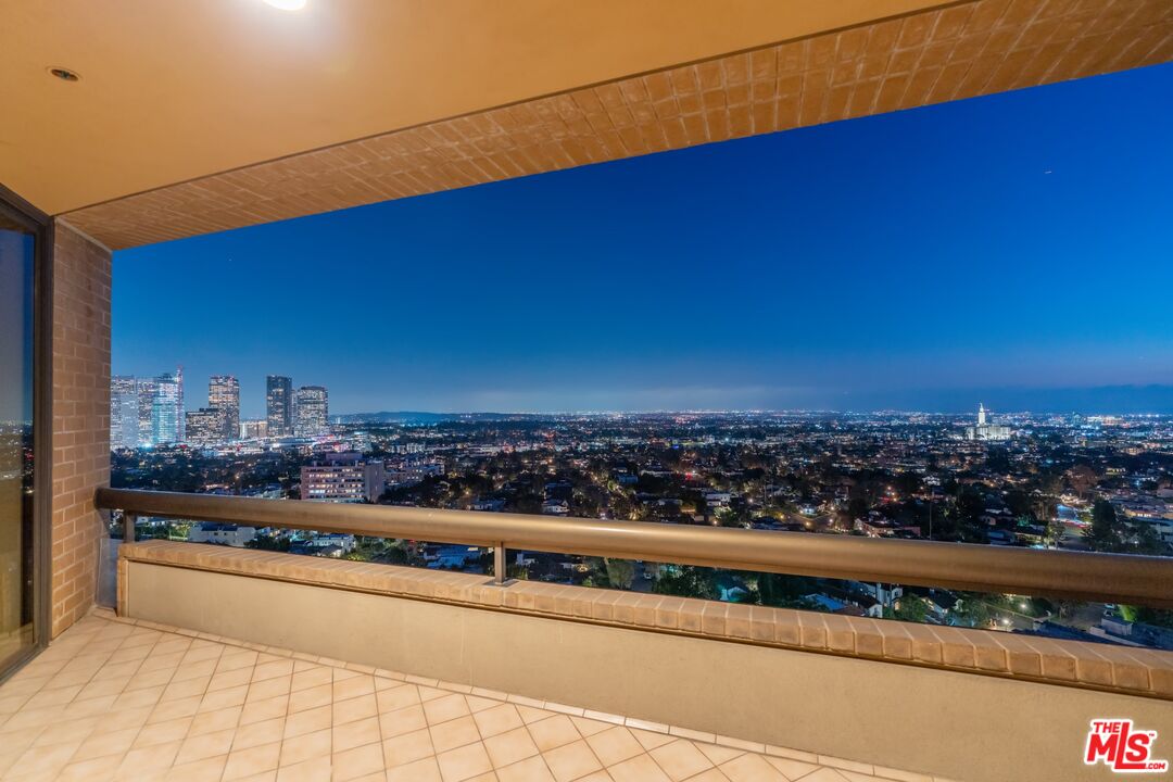 10430 Wilshire Blvd Unit: 1606