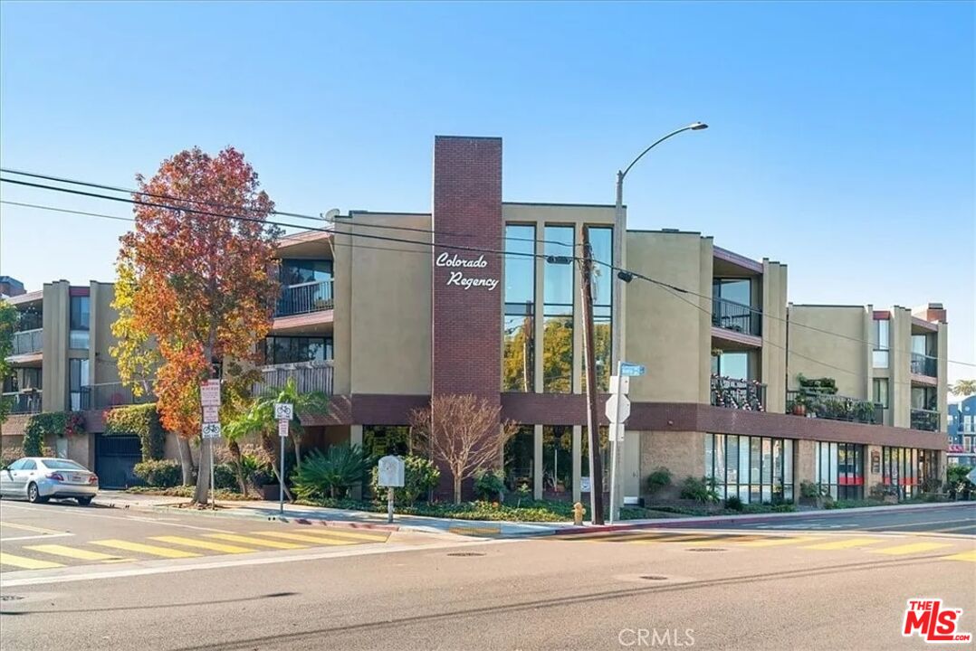 5190 E Colorado St Unit: 210